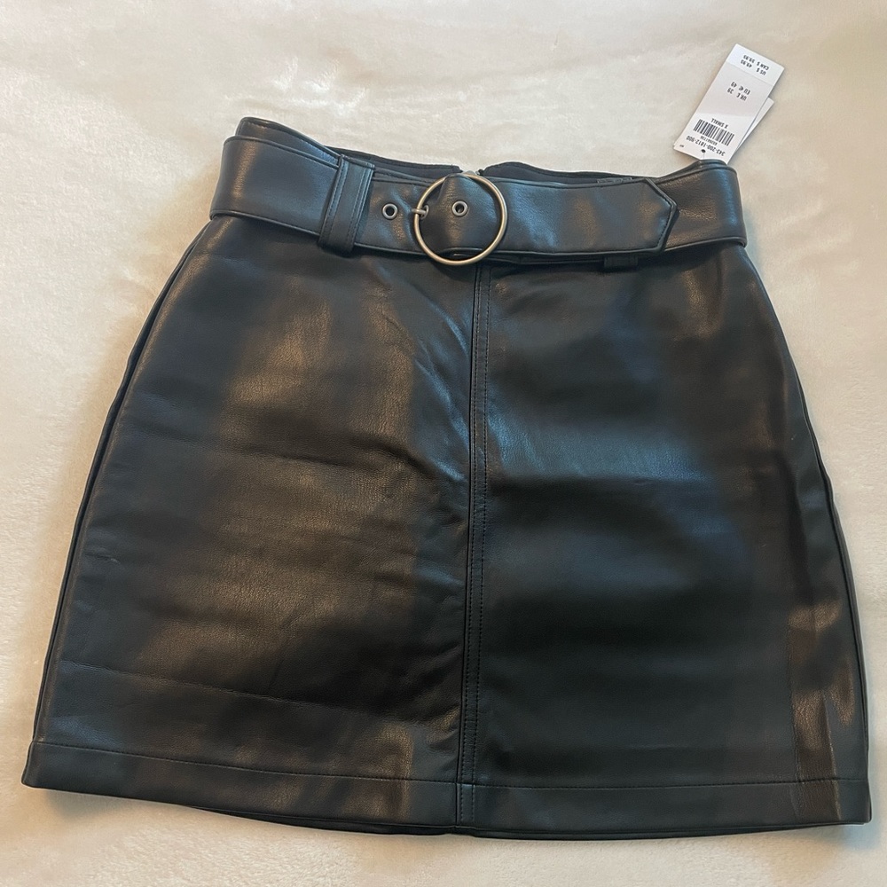 Hollister Skirt